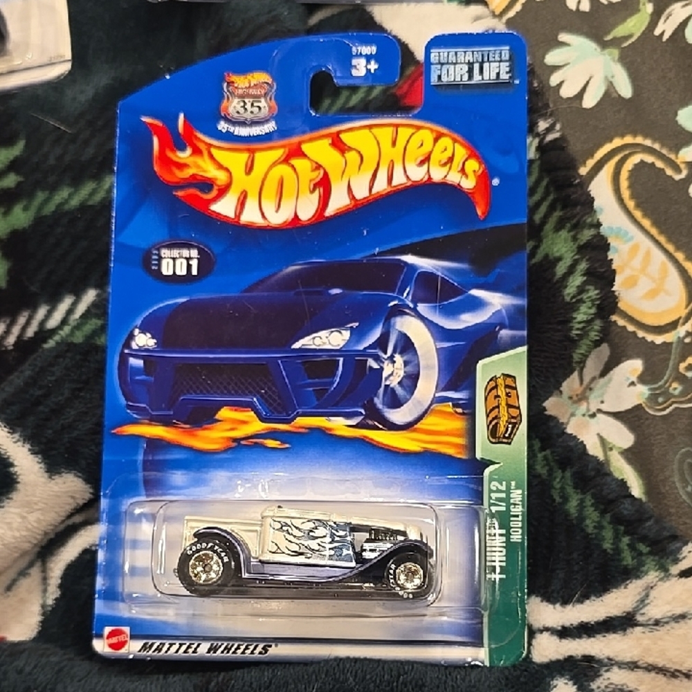 Hot Wheels 2003 Treasure Hunt Hooligan Real Riders 1:64 diecast car
